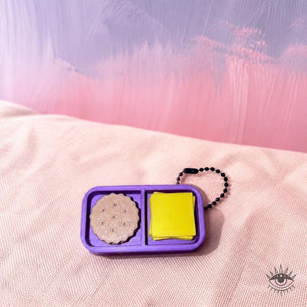 2-compartment Snack Sampler Clicker