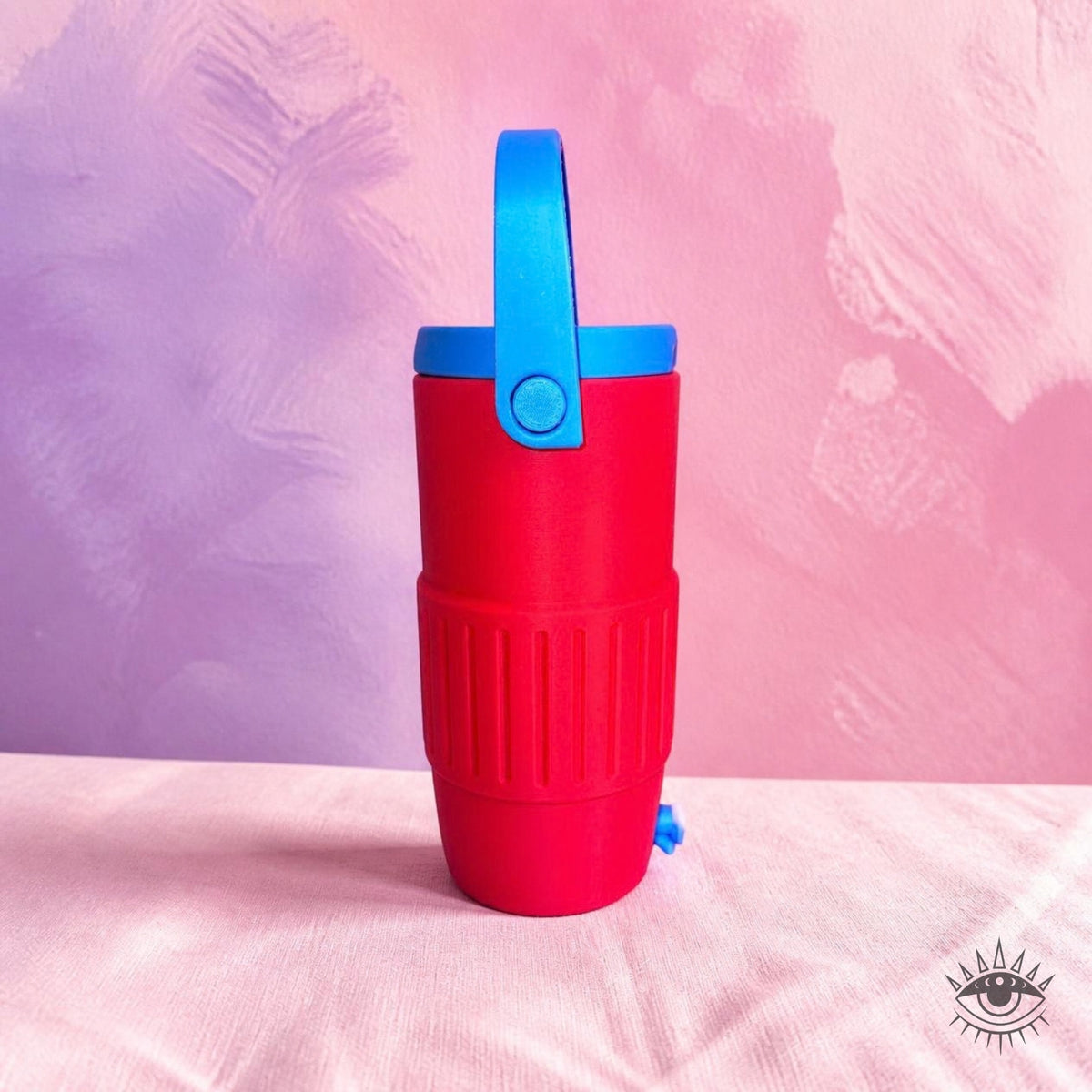 12oz Retro Skinny Can Cooler side